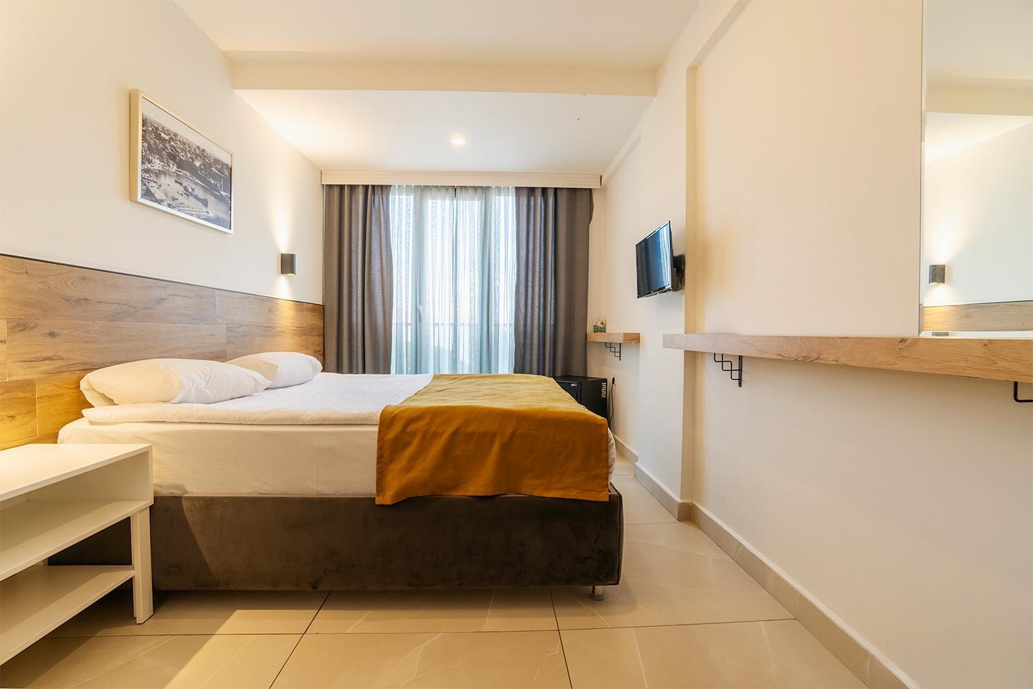 Tut Hotel Antalya Eksteriør billede